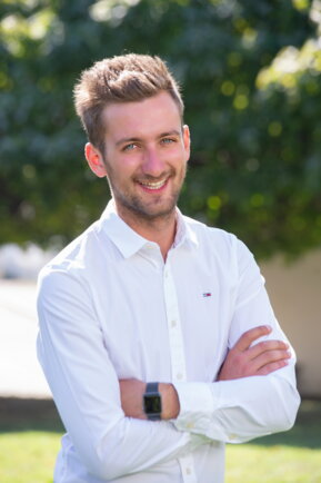 Markus Neuhauser von Baumaschinen Neuhauser