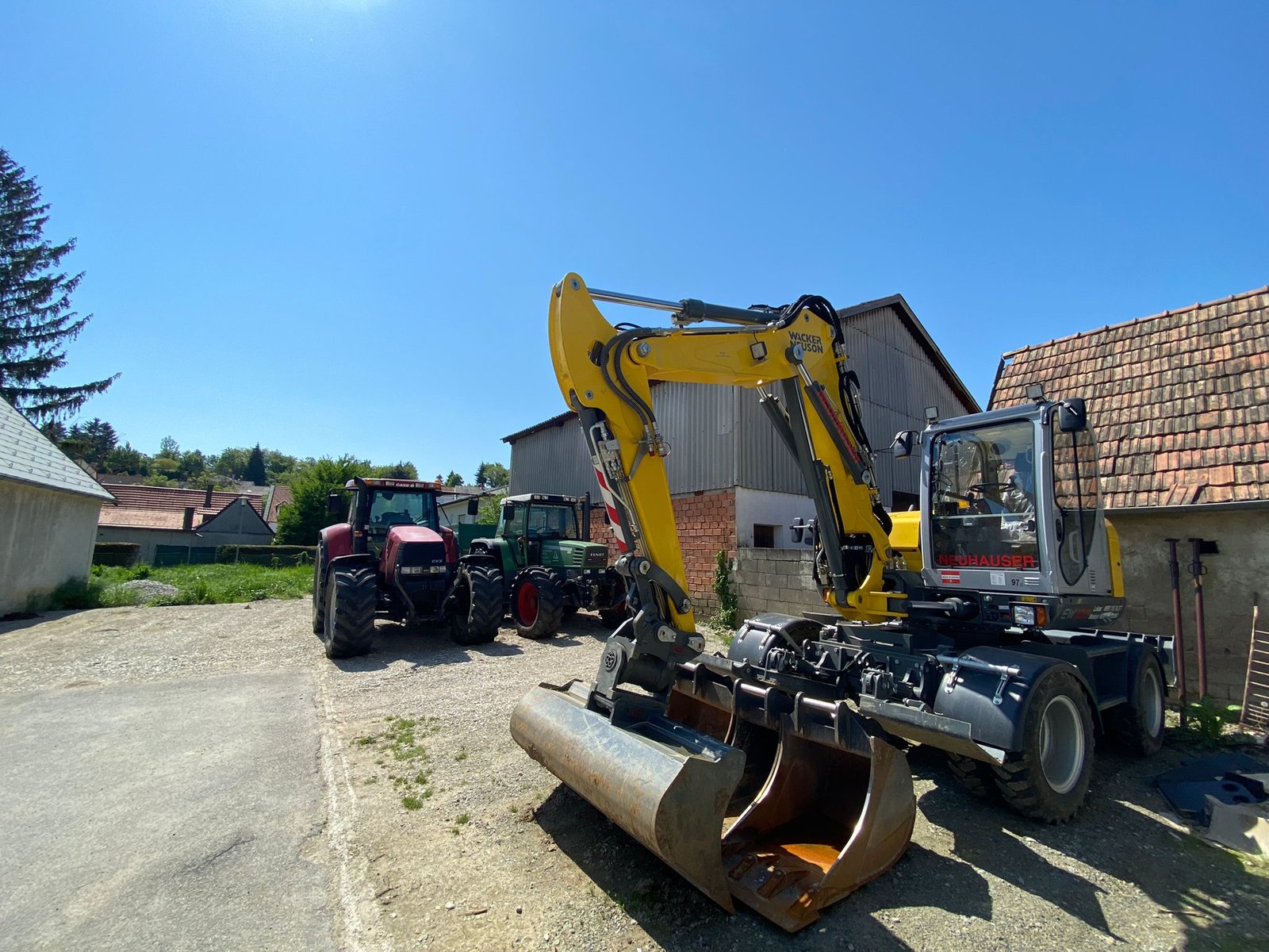 Baumaschinen von Baumaschinen Neuhauser 